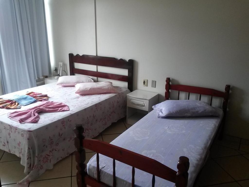 Residencial Baleia Franca Aparthotel Governador Celso Ramos Bilik gambar